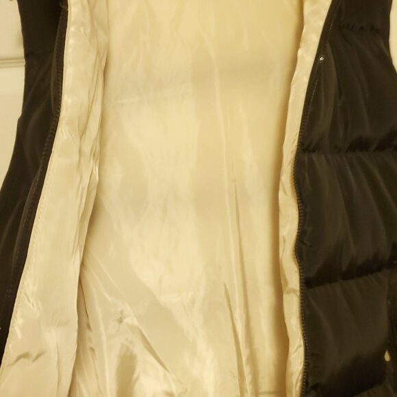 Like New Long Black Puffer Vest With Hood - Picture 5 of 9